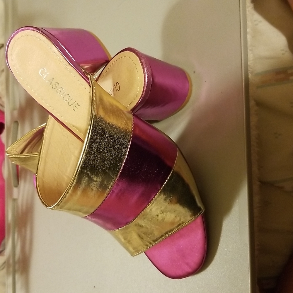 SANDALS/MULES - Picture 4 of 5